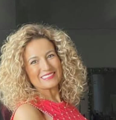 Transformação de cabelo feita no salão Rosani