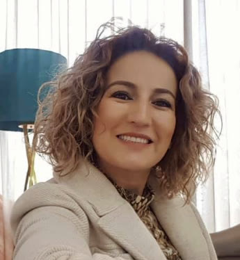 Transformação de cabelo feita no salão Rosani